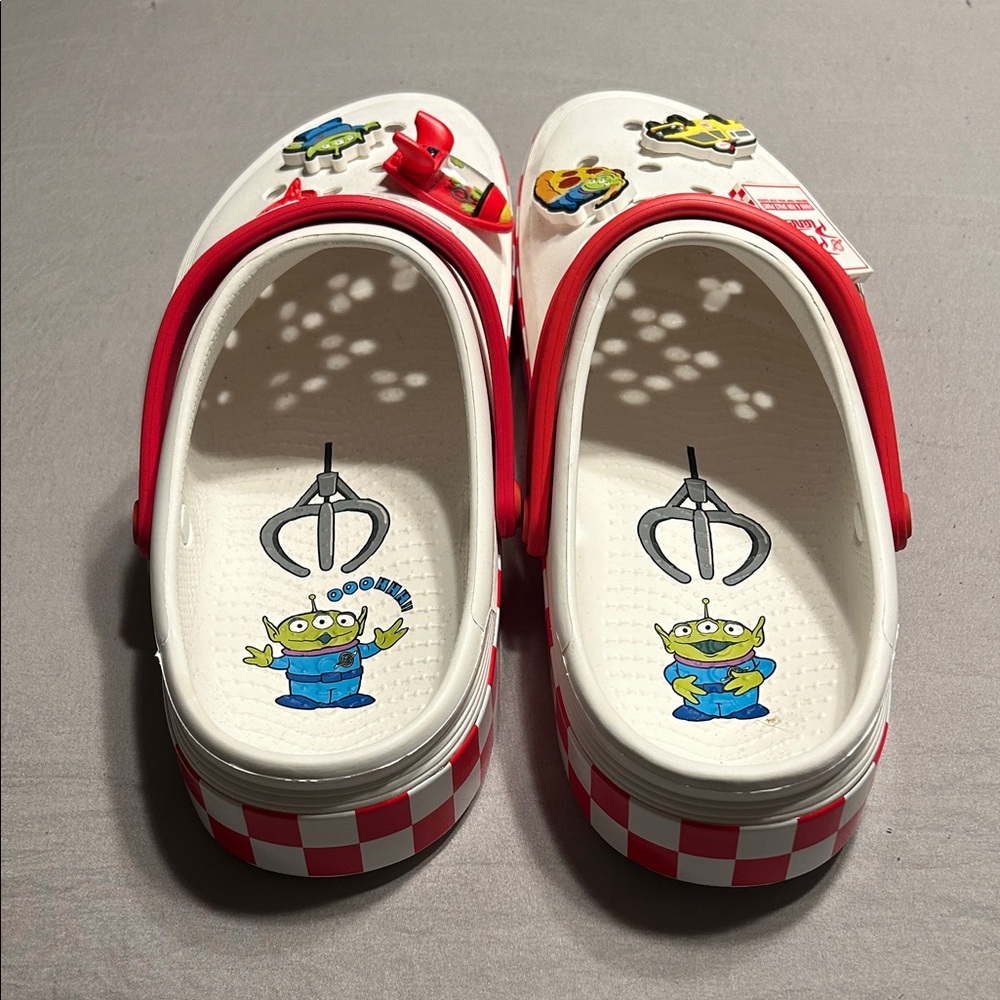 Men’s Crocs - Pizza Planet - Picture 2 of 5